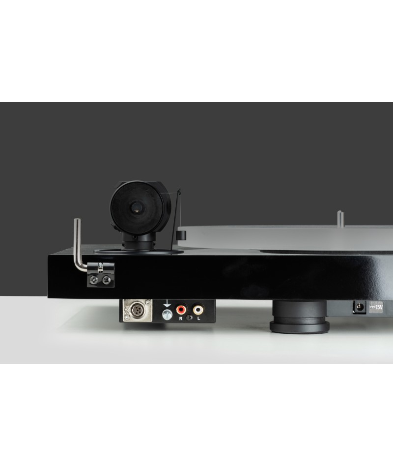 Pro-Ject X1 B Turntable